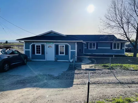 15742 Riverside Rd, Caldwell, ID 83607 photo 1