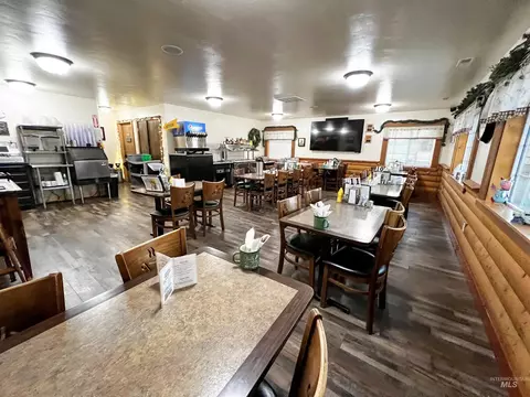 150 S Railroad St, Midvale, ID 83645 photo 13