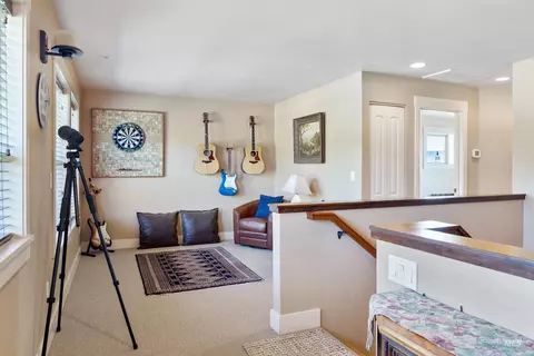 Entry Way - 610 Cabarton Rd, Cascade, ID 83611 photo 1 of 1
