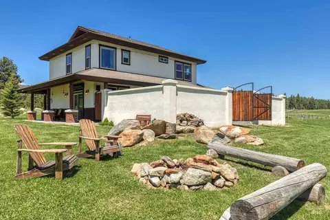 Exterior - 610 Cabarton Rd, Cascade, ID 83611 photo 10 of 12