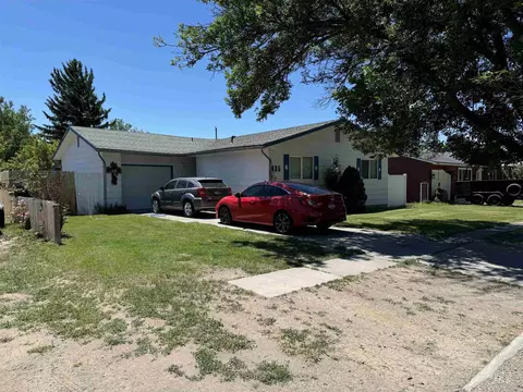 485 E 5th Ave, Wendell, ID 83355 photo 1
