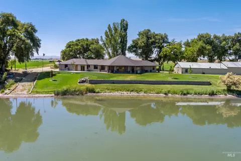 1964 River Rd, Homedale, ID 83628