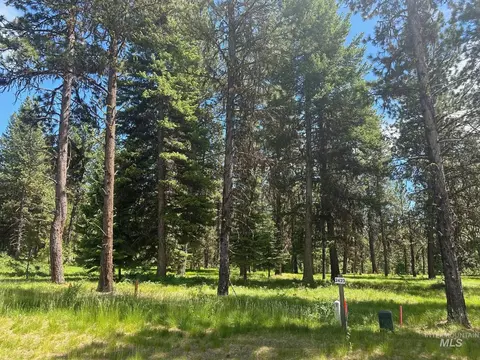 11 Vernon Ct, Mccall, ID 83638 photo 1