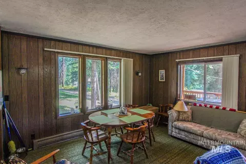 Dining - 4 Ogburn Ln, Cascade, ID 83611 photo 1 of 1
