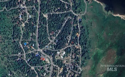 View/Area - 4 Ogburn Ln, Cascade, ID 83611 photo 2 of 2