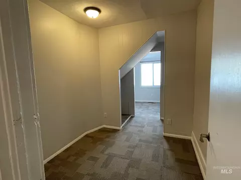 Entry Way - 138 Walnut, Twin Falls, ID 83301 photo 1 of 1