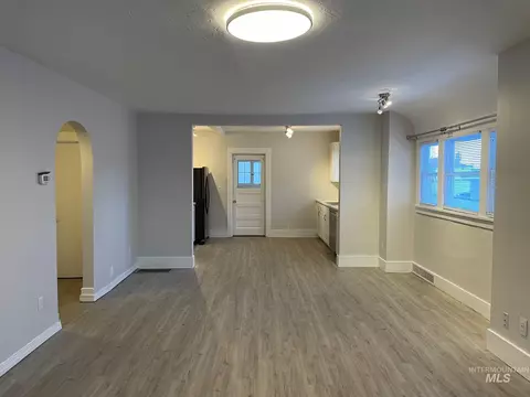 Living - 138 Walnut, Twin Falls, ID 83301 photo 4 of 4