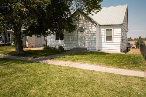 229 4th Ave N, Payette, ID 83661 photo 1