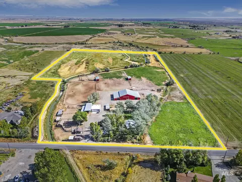 1358 S 2000 E, Gooding, ID 83330 photo 1