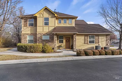 1156 E Winding Crk, Eagle, ID 83616 photo 1