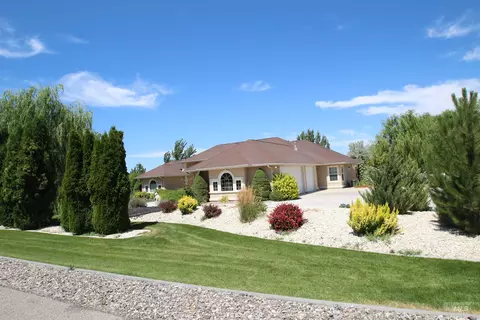 3322 E 4050 N, Twin Falls, ID 83301 photo 1