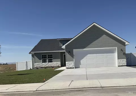 818 23rd Ave E, Jerome, ID 83338