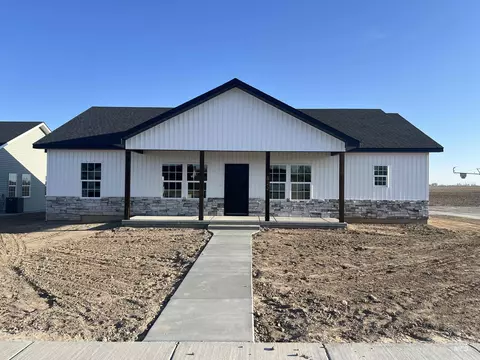 822 23rd Ave E, Jerome, ID 83338
