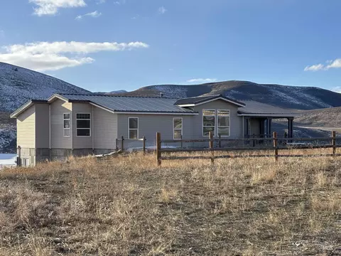 4981 N Daniels Rd, Malad City, ID 83252