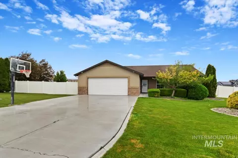 2468 E 3805 N, Filer, ID 83328