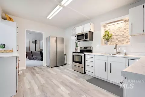 85 W Washington Ave, Cambridge, ID 83610