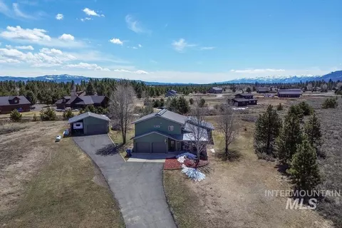 13274 Kokanee Dr, Mccall, ID 83638 photo 1