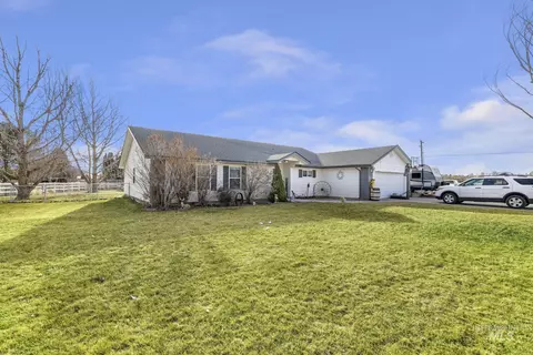3802 N 2481 E, Filer, ID 83328 photo 1
