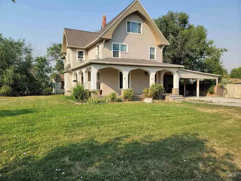 204 Harrison St, Twin Falls, ID 83301 photo 1