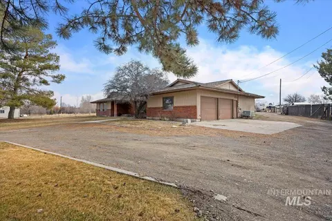 1846 S 1800 E, Gooding, ID 83330