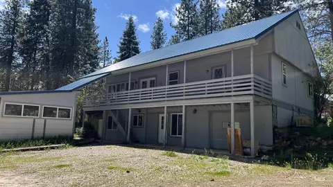 24 Castle Meadow Dr, Garden Valley, ID 83622