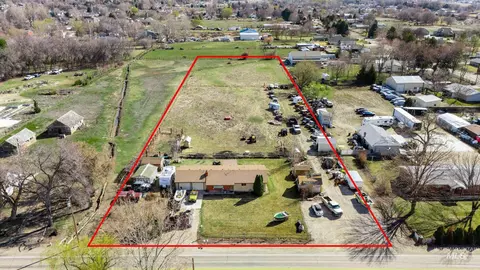 66 N Happy Valley Rd, Nampa, ID 83687