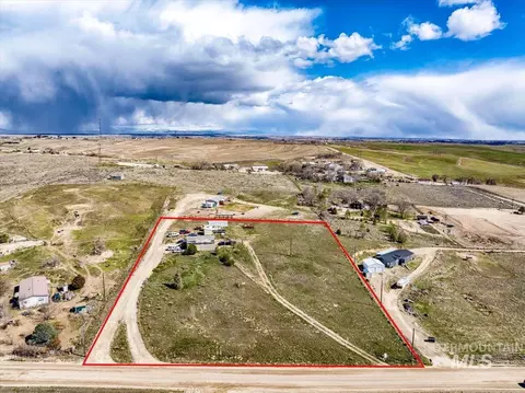 590 Pearl Rd, Caldwell, ID 83607 photo 3