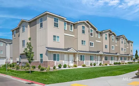 4044 W Ski Jump Ln, Meridian, ID 83642