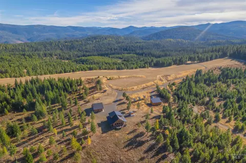 317 Hungry Ridge Rd, Grangeville, ID 83530