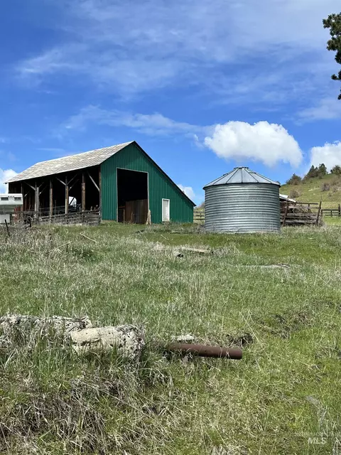 tbd Llama Ln, Kamiah, ID 83536