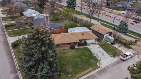 5701 W Cruzen St, Boise, ID 83706