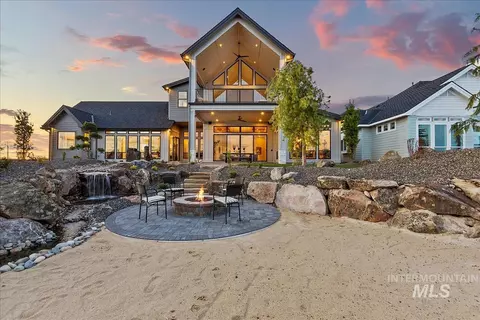 3427 N Hardwick Ave, Eagle, ID 83616