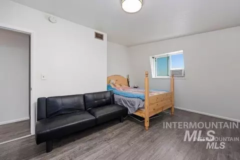Bedroom - 312 Boyd St W, Murtaugh, ID 83344 photo 3 of 4