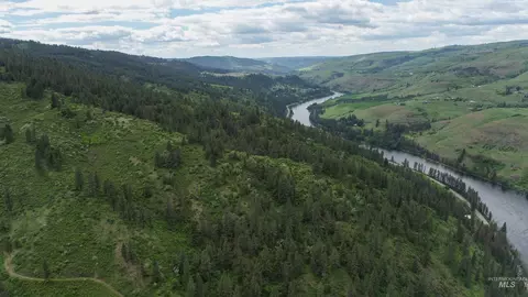 33 Us 12, Peck, ID 83545