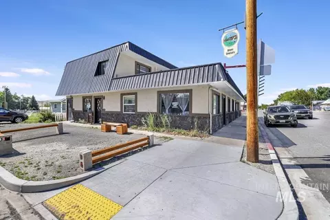 111 Main, Hagerman, ID 83332 photo 1