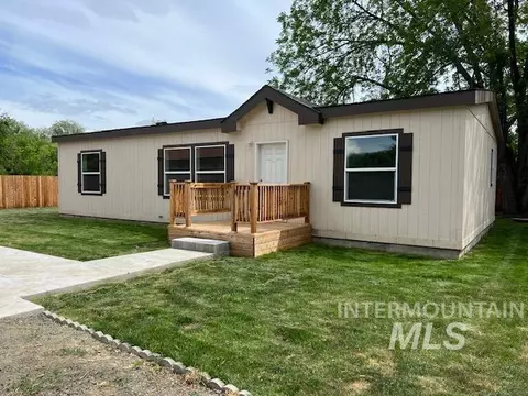 1100 E 6th St, Weiser, ID 83672 photo 1