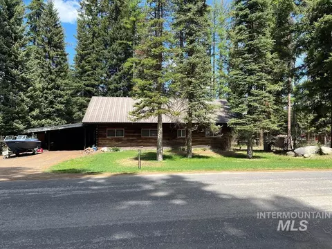 329 Forest St, Mccall, ID 83638 photo 1