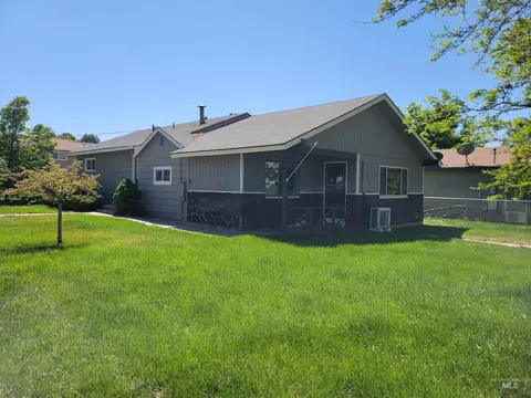 Exterior - 928 S Buchanan St, Jerome, ID 83338 photo 8 of 9