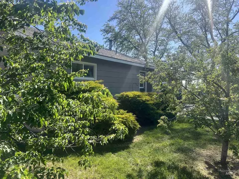 Exterior - 928 S Buchanan St, Jerome, ID 83338 photo 5 of 9