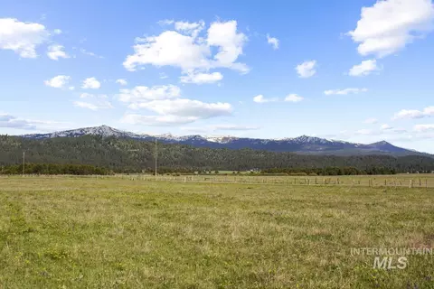 tbd Sixty Ln, Cascade, ID 83611 photo 3