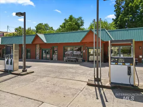 Exterior - 90 2nd St, Asotin, WA 99402 photo 1 of 5