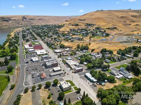 View/Area - 90 2nd St, Asotin, WA 99402 photo 2 of 3