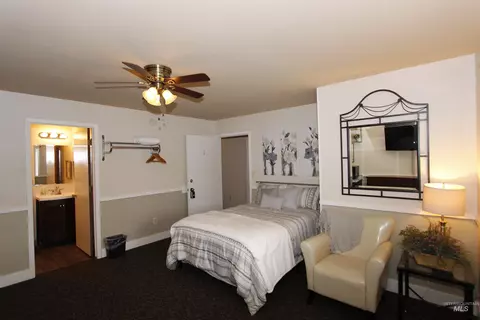 Bedroom - 90 2nd St, Asotin, WA 99402 photo 2 of 2