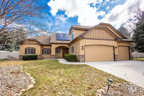 296 N Clearpoint Way, Eagle, ID 83616