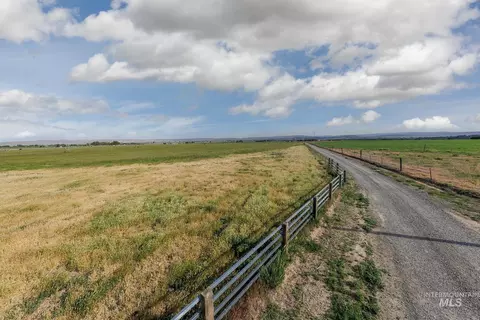 2175 Graham Blvd, Vale, OR 97918