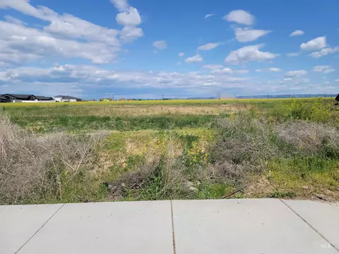 3733 Skyview Dr, Lewiston, ID 83501 photo 1