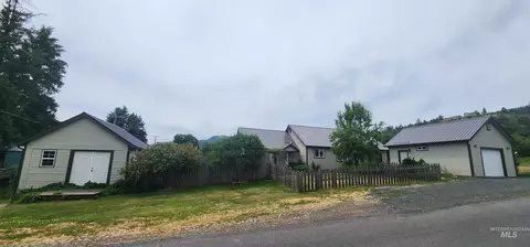 817 6th St, Kamiah, ID 83536 photo 1