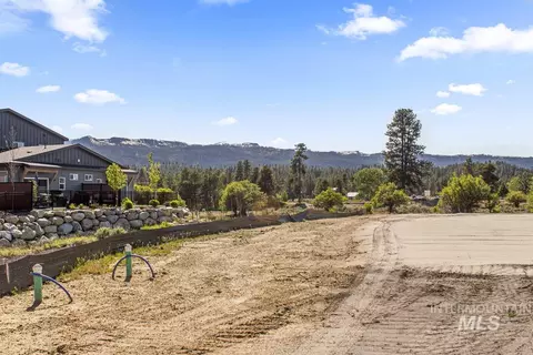 L4 B1 Lazy River Street, Cascade, ID 83611