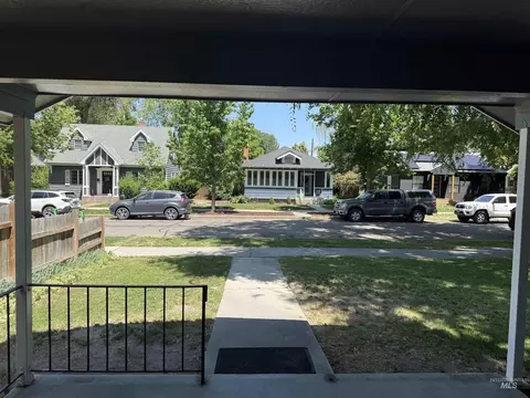 2113 W Jefferson St, Boise, ID 83702