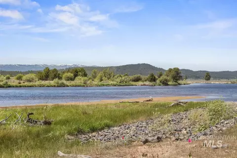 L8 B1 River Bank Drive, Cascade, ID 83611 photo 2